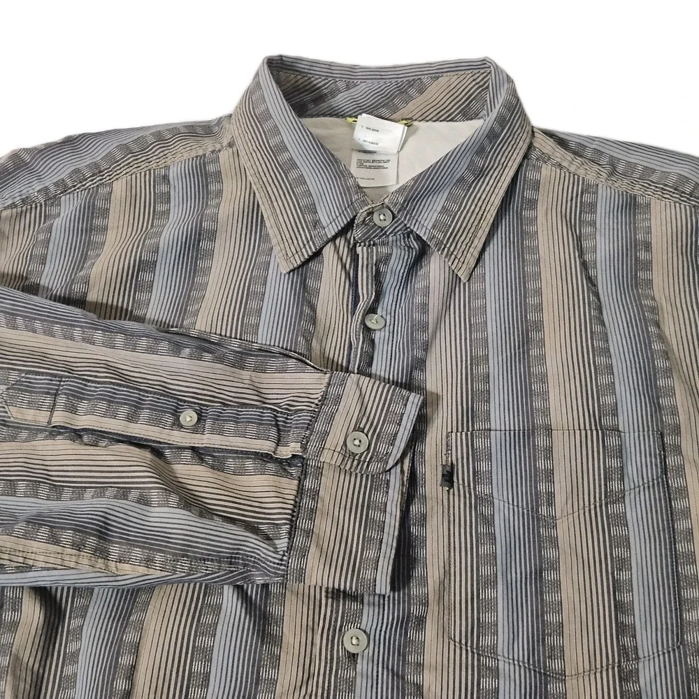 North Face Shirt Men's L‎ Cream/Blue Long Sleeve Lightweight Button Up Pocket